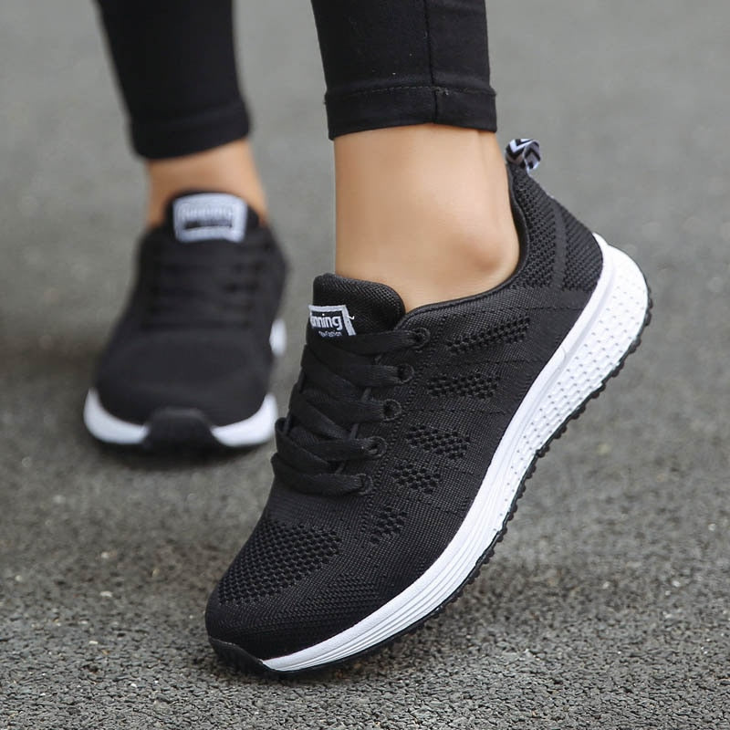 Shoes Woman Sneakers White